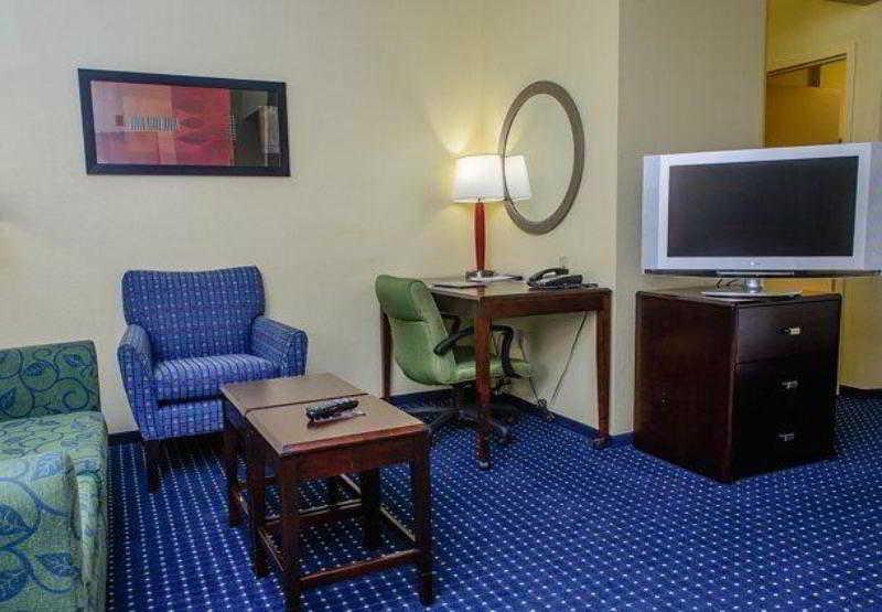 Springhill Houston Hotel 3*